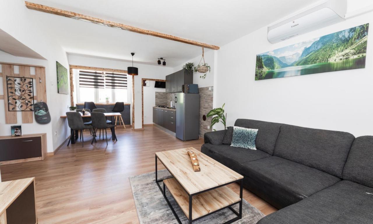 Lynx And Fox Self Check-In Free Parking Apartment ديلنايس المظهر الخارجي الصورة
